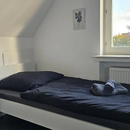Apartament Vollausgestattet, Autobahn Naehe, Netflix, Youtube Amazon Prime Im *